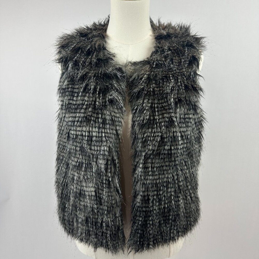 Yoki - Vegan Faux Fur Fun Vest - Medium - Worn 1 Time